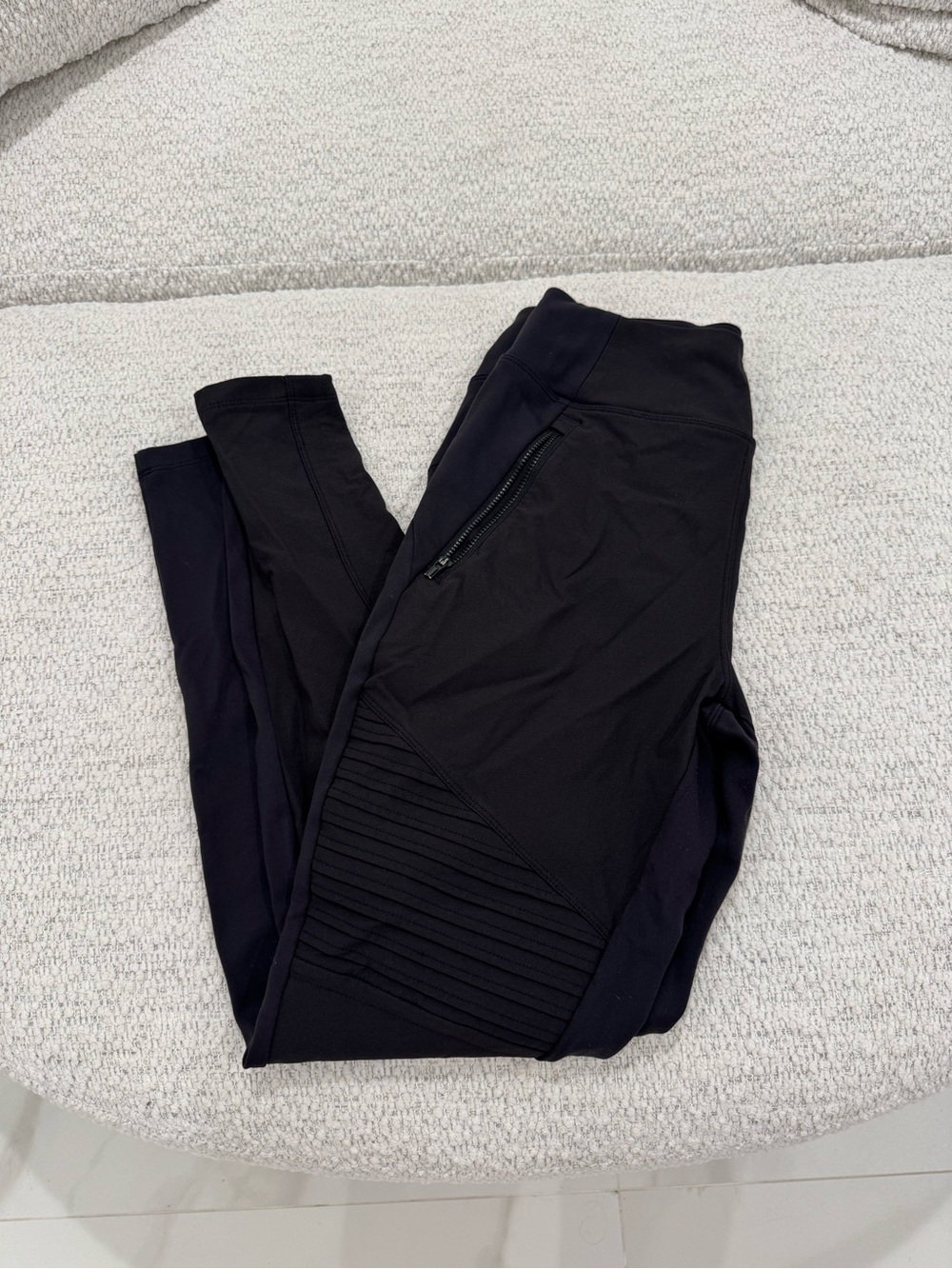 Athleta Black Zipper Pockets Moto Leggings